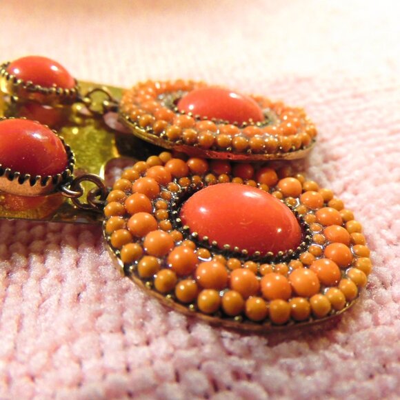 NEW - BEAUTIFUL CORAL POST DANGLE EARRINGS - Picture 2 of 5